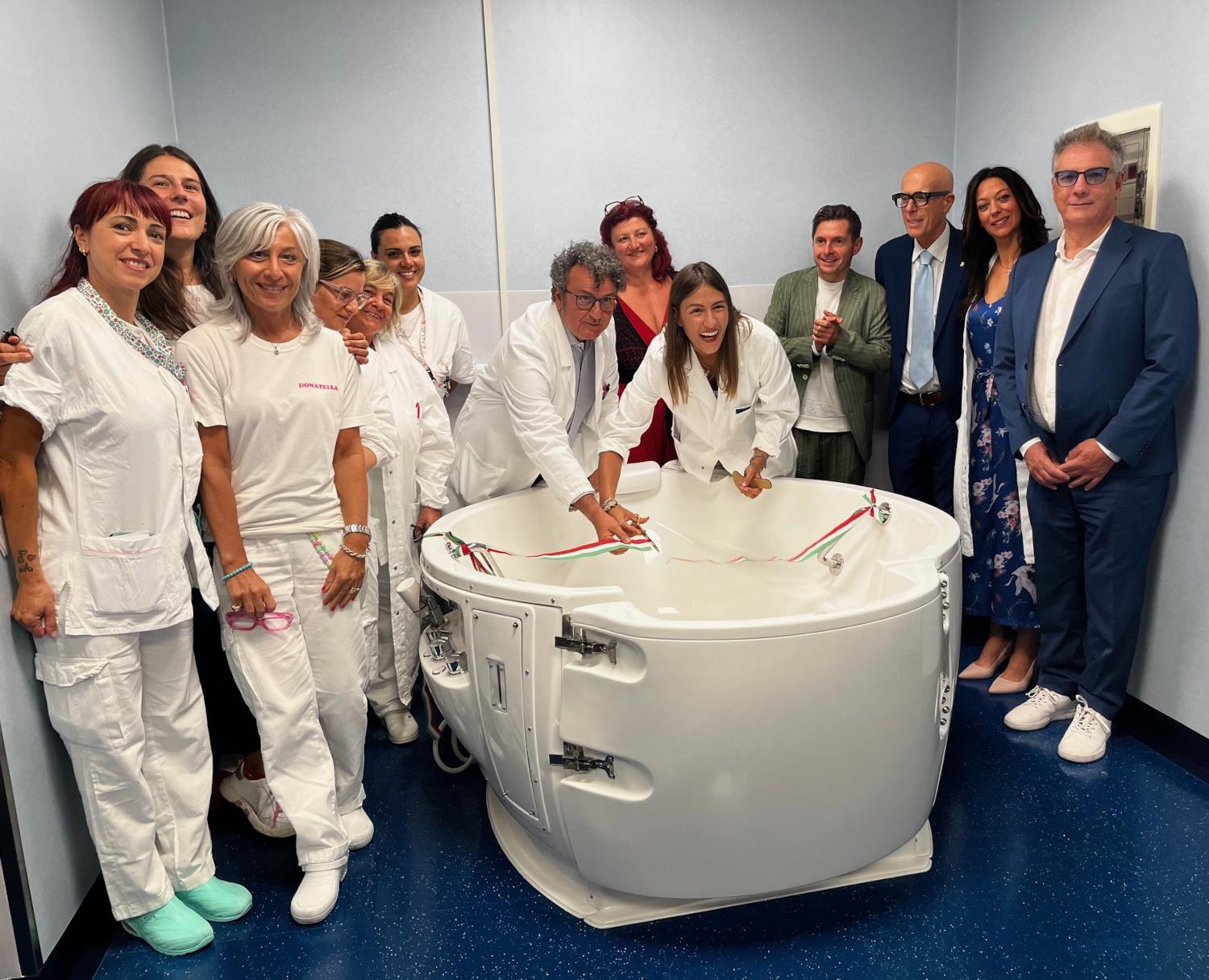 Travaglio e parto in acqua: all’ospedale ‘Mazzoni’ ora si può Arrivata all’Uoc di Ostetricia e Ginecologia la vasca per le future mamme
