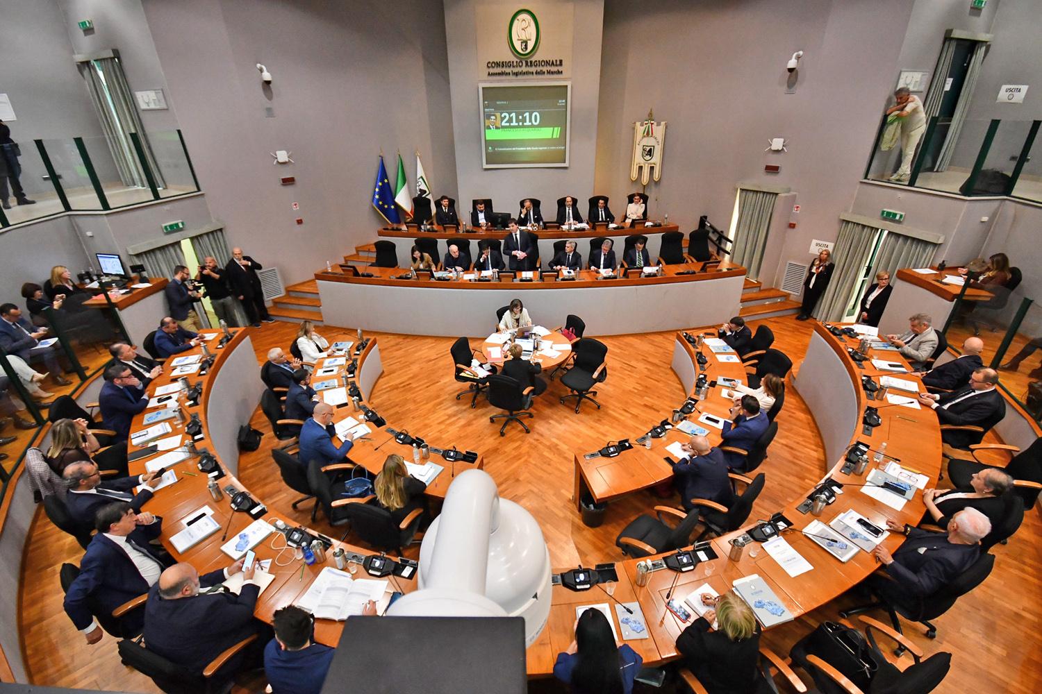 Consiglio regionale Marche convocato in sessione bilancio
