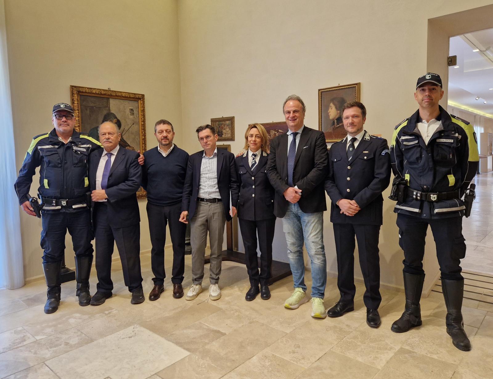 Fioravanti: 'Un piano di sicurezza del Comune di Ascoli Piceno nel segno della prevenzione in sinergia con le Forze dell'ordine'