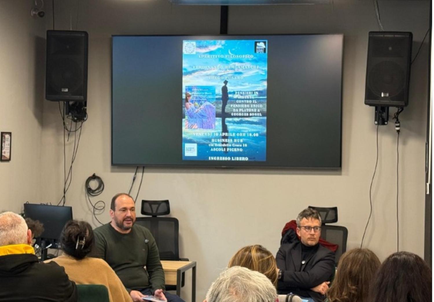 Ad Ascoli Piceno l’aperitivo filosofico che accende il dibattito: Diego Fusaro e Ferdinando Bergamaschi contro il 'pensiero unico'