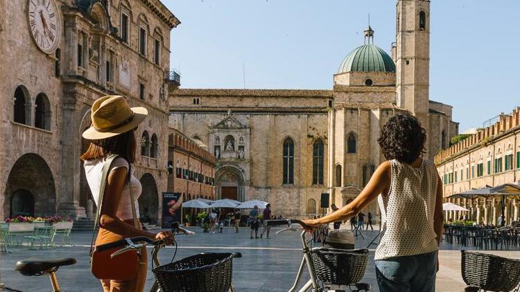 Progetto 'Piceno Bike: Educational', riviste specializzate e youtuber alla scoperta del territorio e delle opportunità del turismo su pedali 