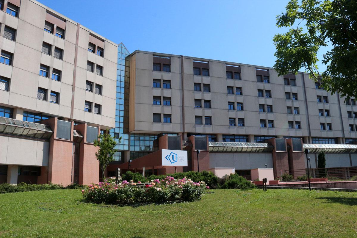 Pet fuori uso all'Ospedale di Torrette, Mastrovincenzo (Pd) e Nobili (Avs): «A rischio la vita e la salute dei malati oncologici» 