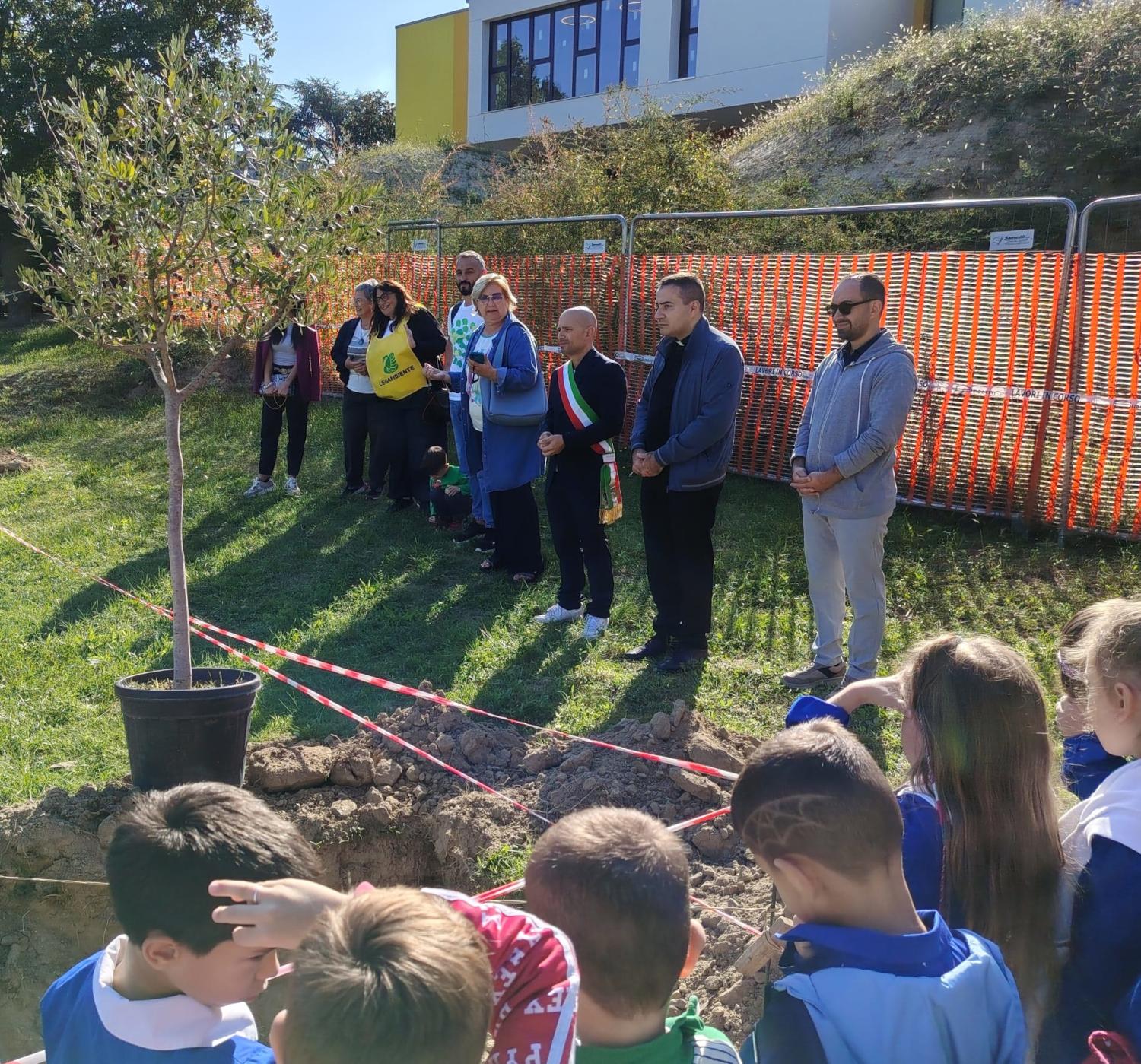 Avvio della realizzazione del 'Giardino di San Francesco' a Villa Pigna