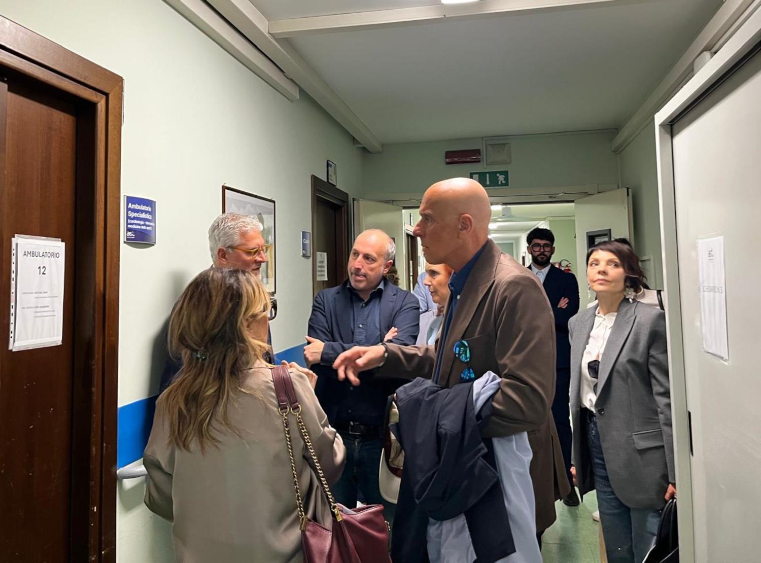 L’assessore alla sanità Calcinaro visita la Casa di comunità di Offida: incontro con Massa e Maraldo per ascoltare le esigenze del territorio