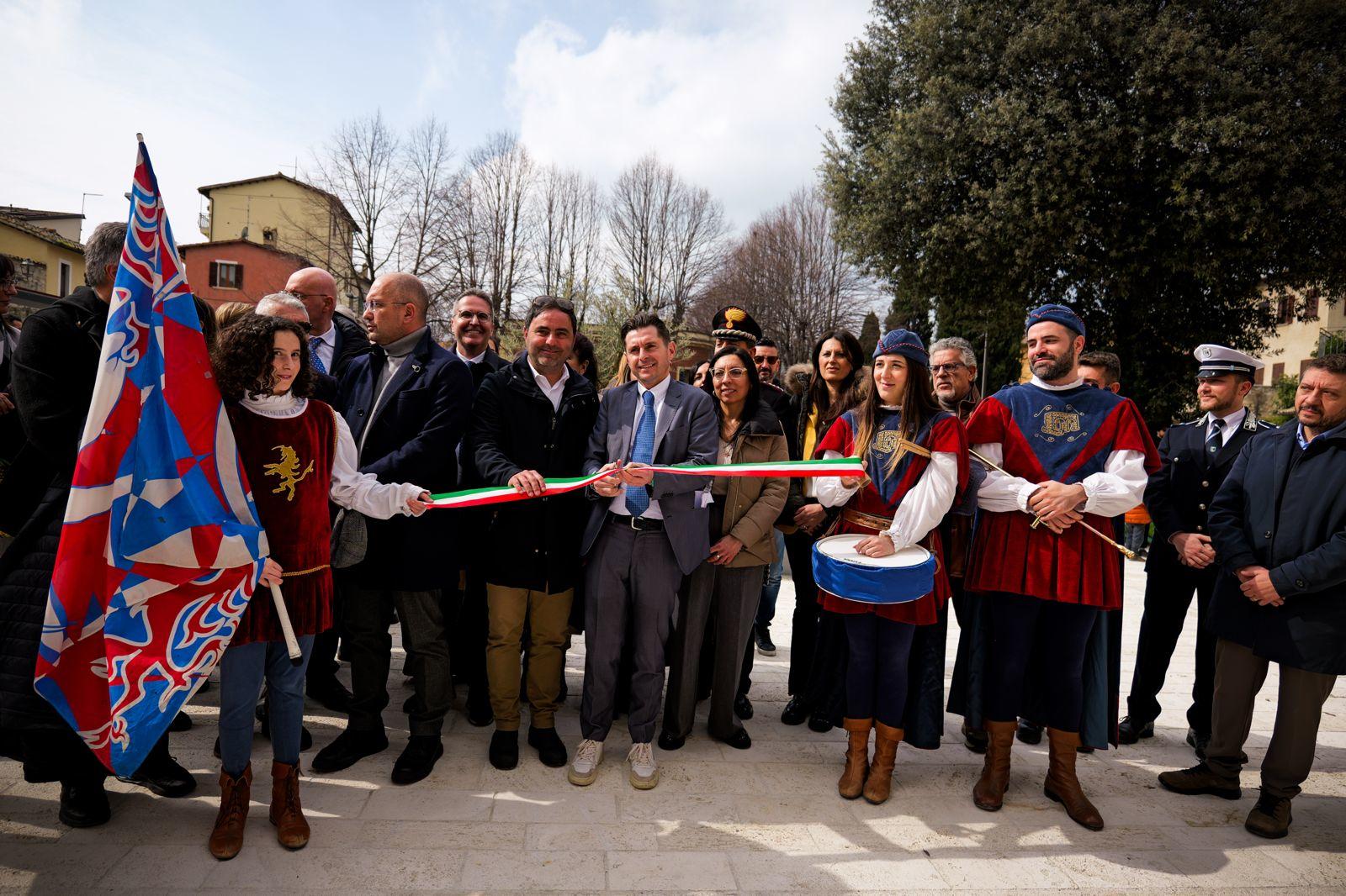 Presentati i lavori di Piazza San Tommaso. Il sindaco Marco Fioravanti: 'Spazi rinnovati e più funzionali, l'area diventerà fulcro della vita di quartiere'