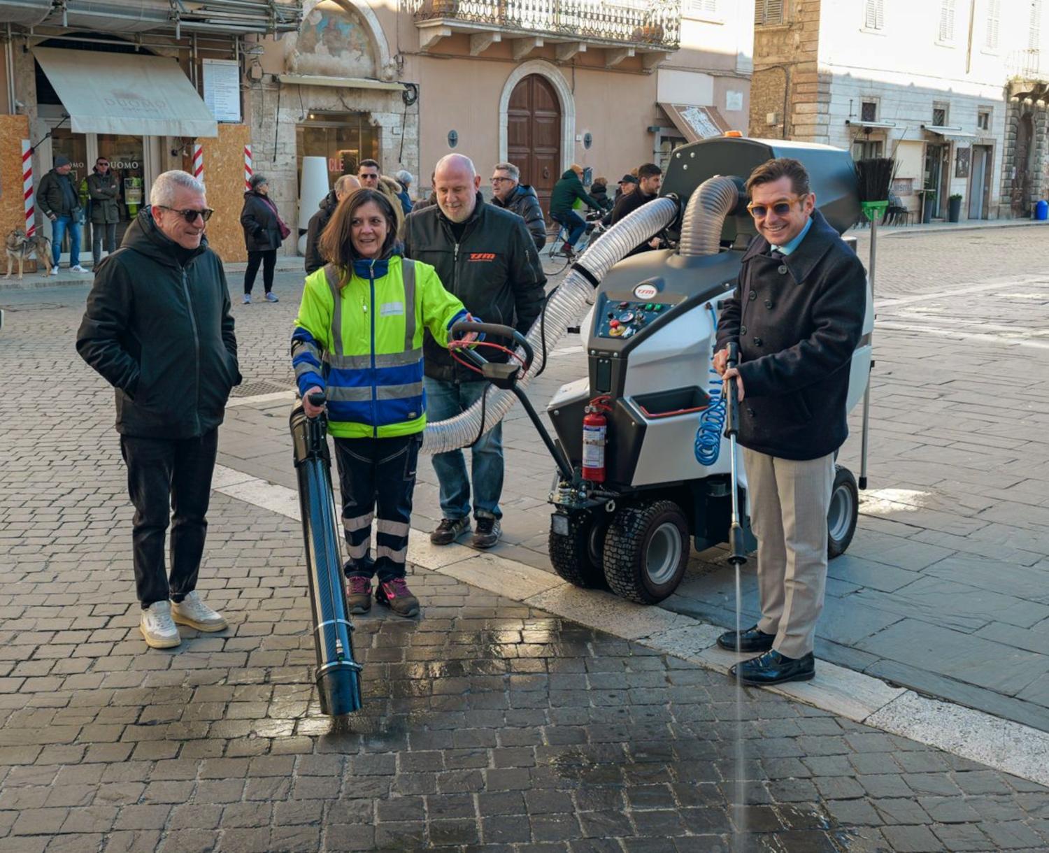 Pulizia urbana più efficiente e sostenibile: arriva ad Ascoli il nuovo aspiratore elettrico