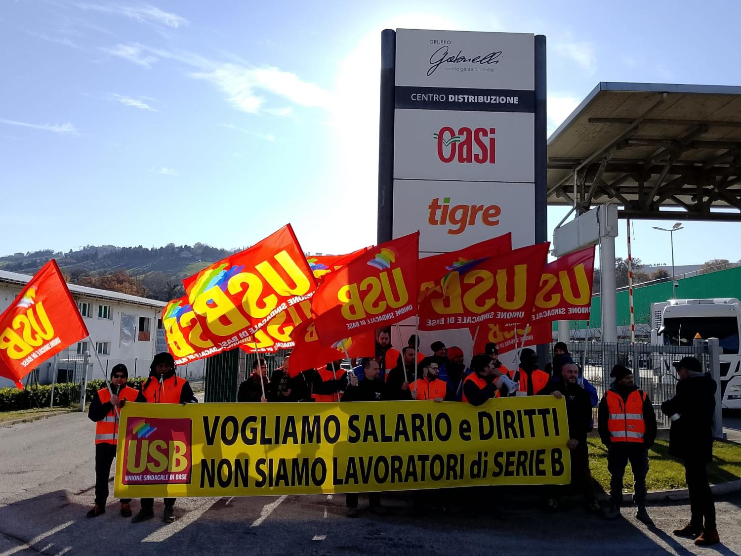 CLO Soc. Coop. – proclamato lo sciopero per il 13 e 14 agosto e il blocco degli straordinari dal 10 al 14 agosto. Manifestazione Giovedi 13 Agosto ore 10:00