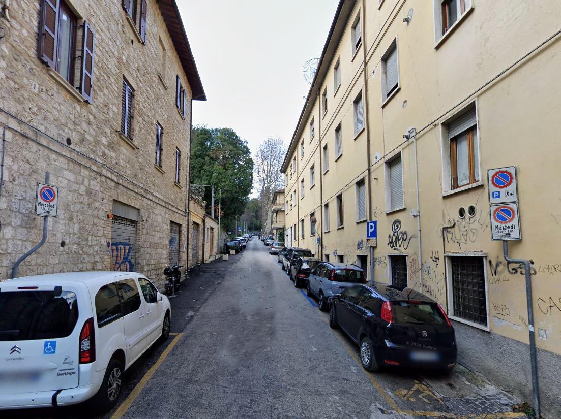 Smontaggio della gru installata in Viale Rimembranza-Via delle Convertite