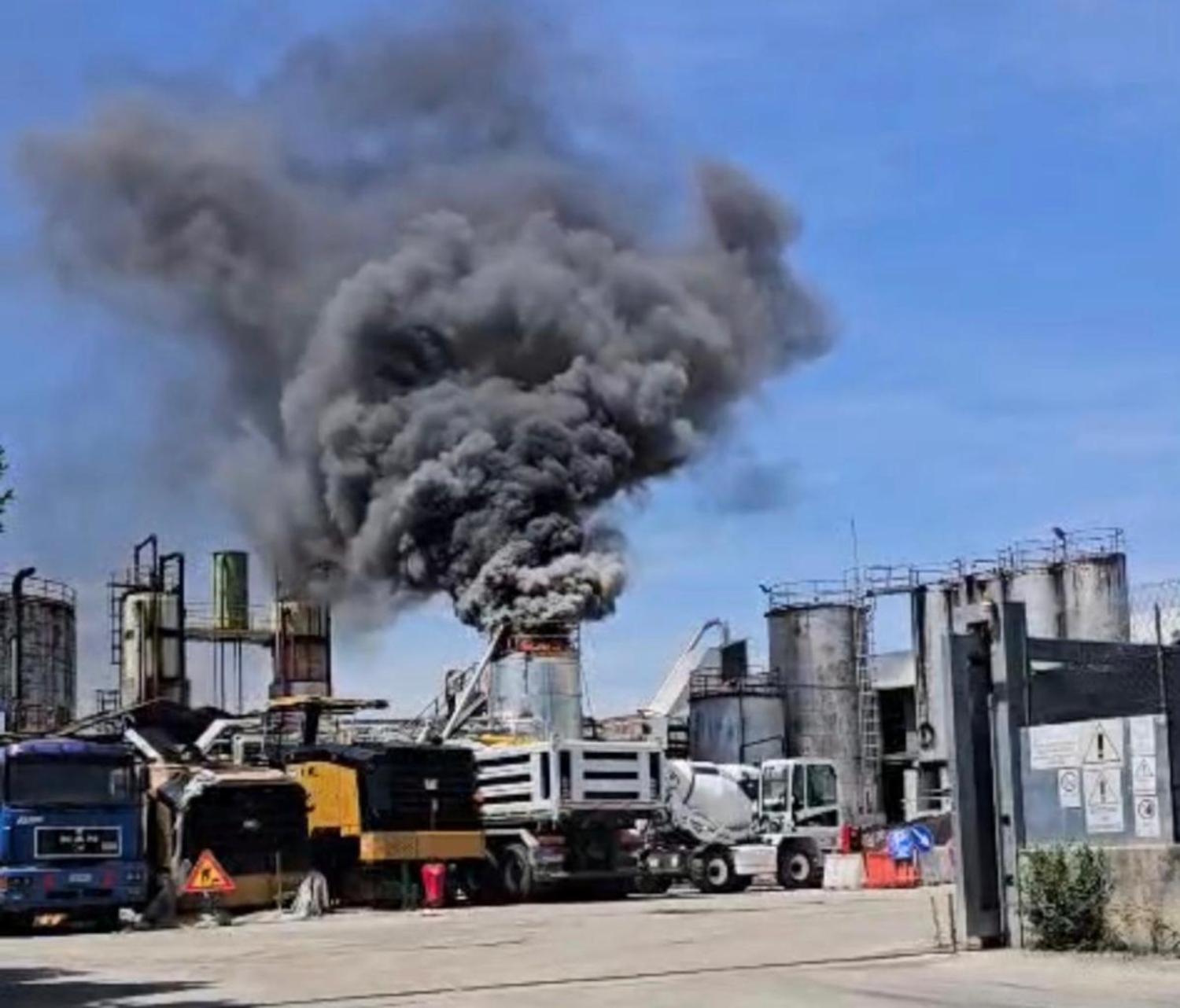 Adriatica Bitumi, nuovo incendio. Morganti e Cardilli chiedono un tavolo urgente in Prefettura