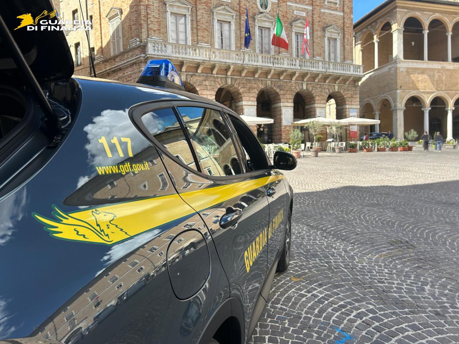 Truffe operate da falsi appartenenti al corpo della Guardia di finanza. Suggerimenti e raccomandazioni