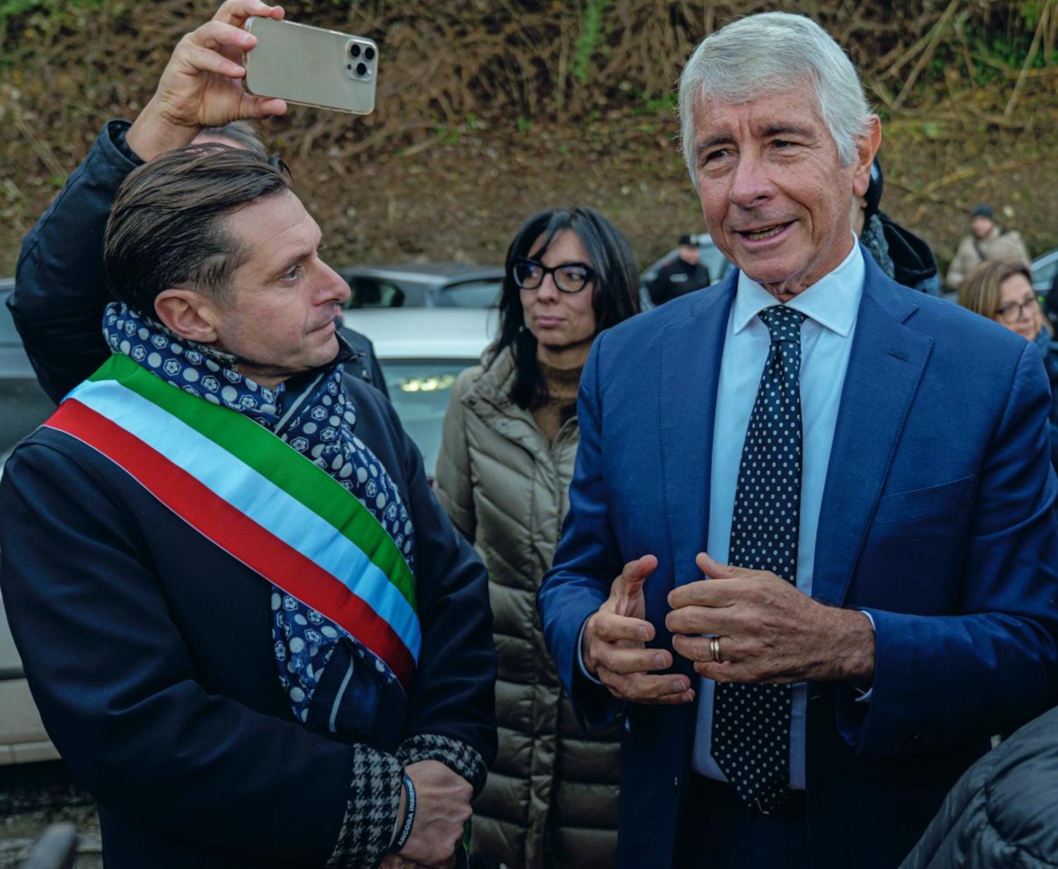Inaugurata la nuova pista di atletica leggera alla presenza del Ministro dello Sport Andrea Abodi