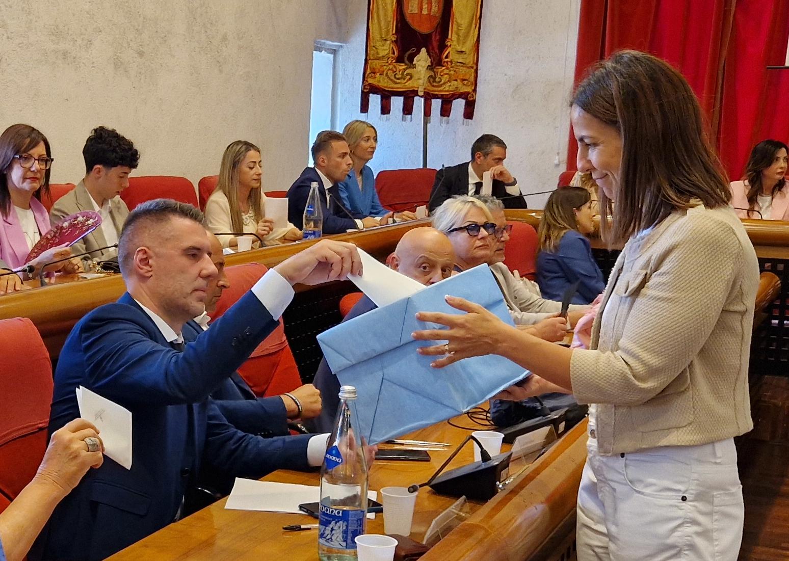 Consind, Premici (Noi Ascoli): 'situazione allarmante, subito un consiglio comunale aperto'