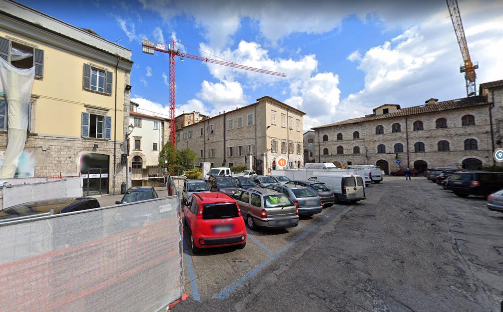 Piazza della Viola, cambiano viabilità e sosta