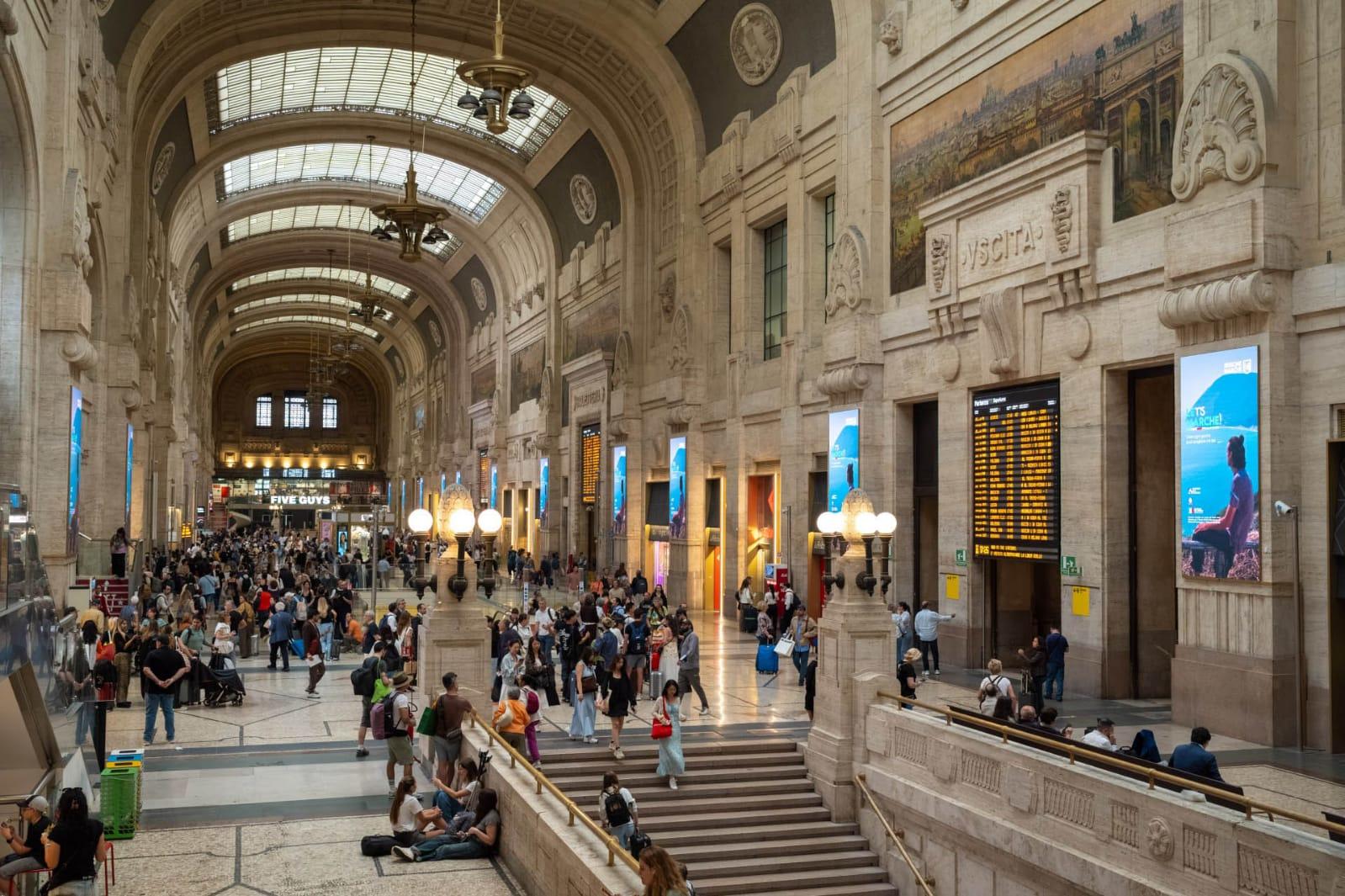 Successo per la campagna 'Let's Marche' promossa da Atim nelle principali stazioni italiane: oltre 60 milioni di accessi   