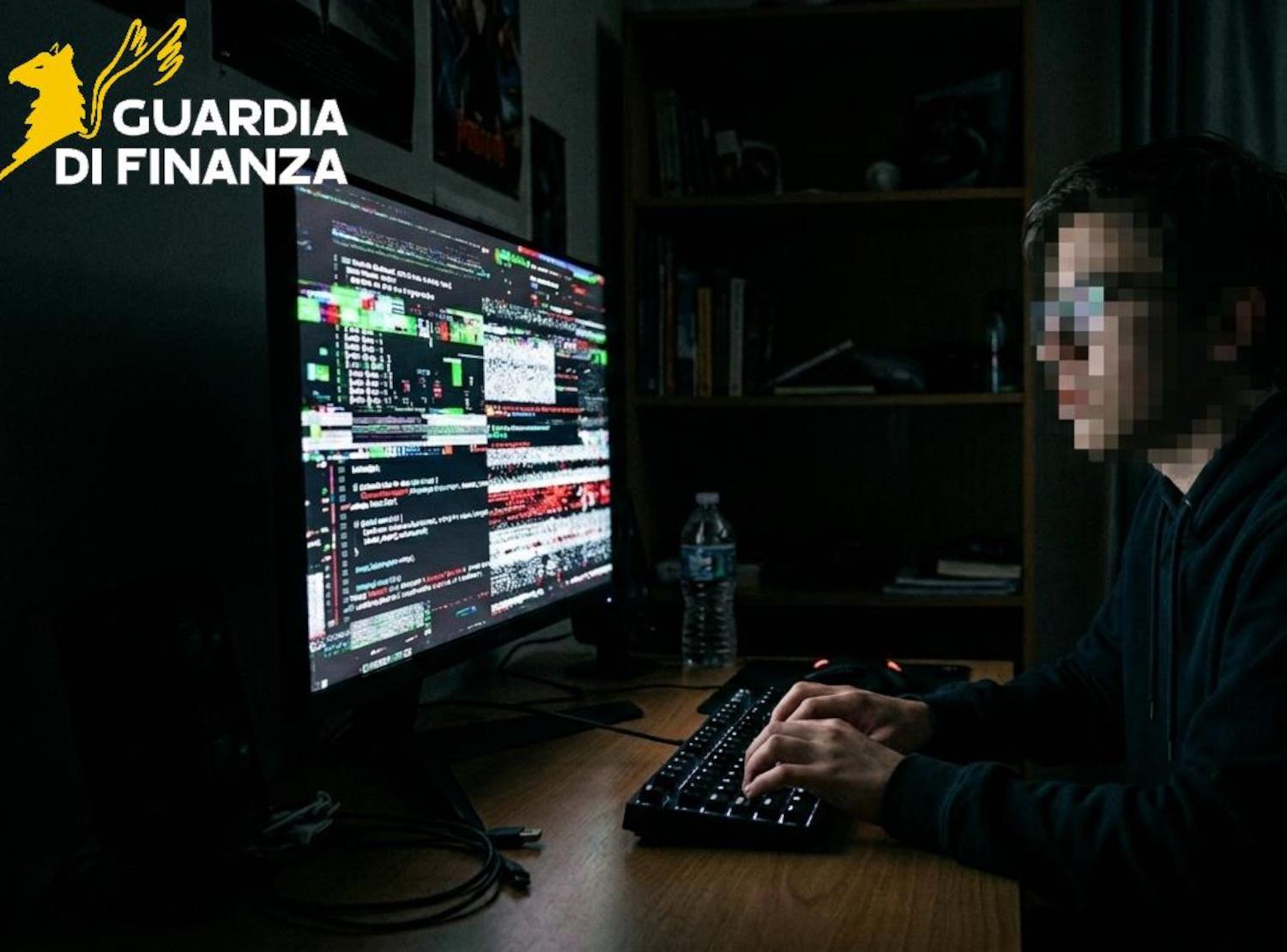 Le Fiamme gialle hanno eseguito un arresto per pedopornografia: sequestrati oltre 500 mila files, un sito web e un canale social