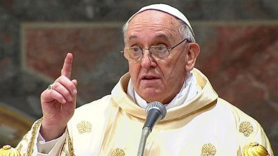 Papa Francesco: Ai prelati corrotti il Signore dia la grazia di pentirsi