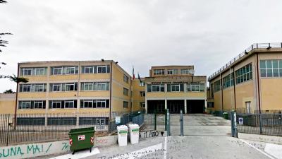 Rete Studenti Medi: 'Inaccettabile subire certi disagi per via del maltempo'