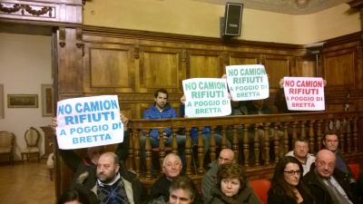 Rifiuti alla Geta: 'I camion non passino a Poggio di Bretta'