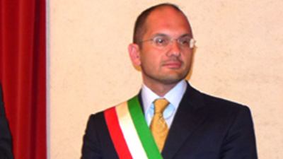 Il sindaco Castelli è un baro per la minoranza