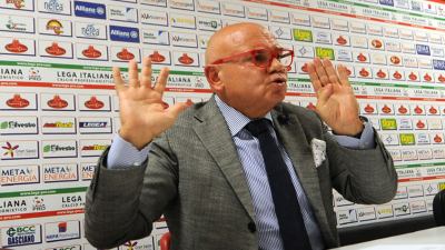 Dirty soccer, indagati il presidente e il ds del Teramo Calcio