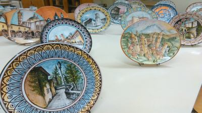 Consegna attestati corso di 'Ceramica'