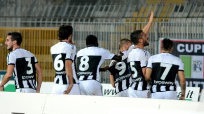 Ascoli Picchio - Como 1 a 0, tre punti cruciali per la salvezza conquistati al Del Duca