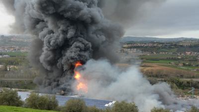 la Prefettura invita a non mangiare ortaggi, frutta e non usare acqua dei pozzi per irrigare nel raggio di 1 chilometro