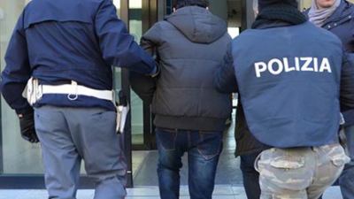 Trentacinquenne arrestato per stalking e percosse ad un'ascolana