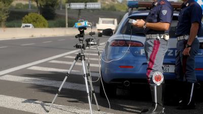 Sulle strade del Piceno e del Fermano i controlli della Polstrada contro l'eccesso di velocità