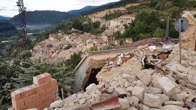 Terremoto, sale a 63 il numero dei morti