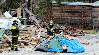 Terremoto, i Vigili del fuoco mappano le zone del sisma con presenza di amianto