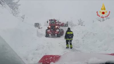 Emergenza neve, il sindaco Castelli censura l'Enel: 'Senza luce da 72 ore'