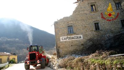 Smontaggio controllato a Capodacqua di Arquata del Tronto