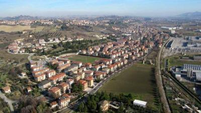 Terremoto, la Fondazione Carisap dona 8 mila euro per la scuola media  di Castel di Lama