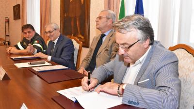 Convenzione quadro tra Regione Marche, ministero dell’Interno, e Dipartimento dei Vigili del fuoco