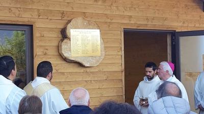 Oggi a Pescara del Tronto si celebra il primo matrimonio dopo il sisma nel nuovo villaggio lungo la Salaria