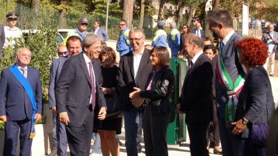 Gentiloni inaugura a Sarnano la scuola dell’infanzia 'Benedetto Costa' donata dal Friuli Venezia Giulia