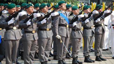 Concorso, per titoli ed esami, per il reclutamento di 30 allievi finanzieri del contingente ordinario