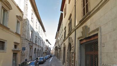 Firmato l'atto di vendita di Palazzo Catenacci all'Invimit