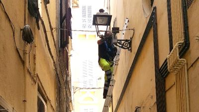 Raccolta differenziata,  installate, in via sperimentale, due delle sei 'fototrappole'