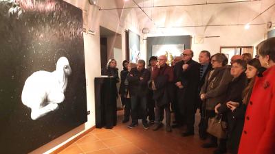 Inaugurata la mostra 'L’Arte che protegge. Pittura contemporanea e Sacro, una ricognizione nel panorama italiano dell’arte sacra contemporanea'