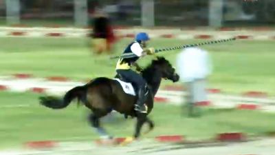 Luca Innocenzi vince il palio della Quintana di luglio per Porta Solestà con 1986 punti scrivendo il record di velocità della pista con 50