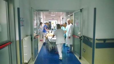 La prossima volta che litigherete con un medico al Pronto soccorso vi preghiamo di contare fino a tre