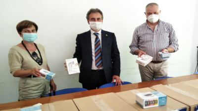 I Rotary di Ascoli Piceno e Chiemsee (Germania) donano pulsossimetri e termoscanner per i medici del Piceno