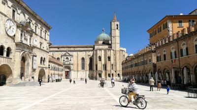 Giro d'Italia 2021, svelata la tappa nelle Marche. Castelli: 'La regione esporrà le sue bellezze'